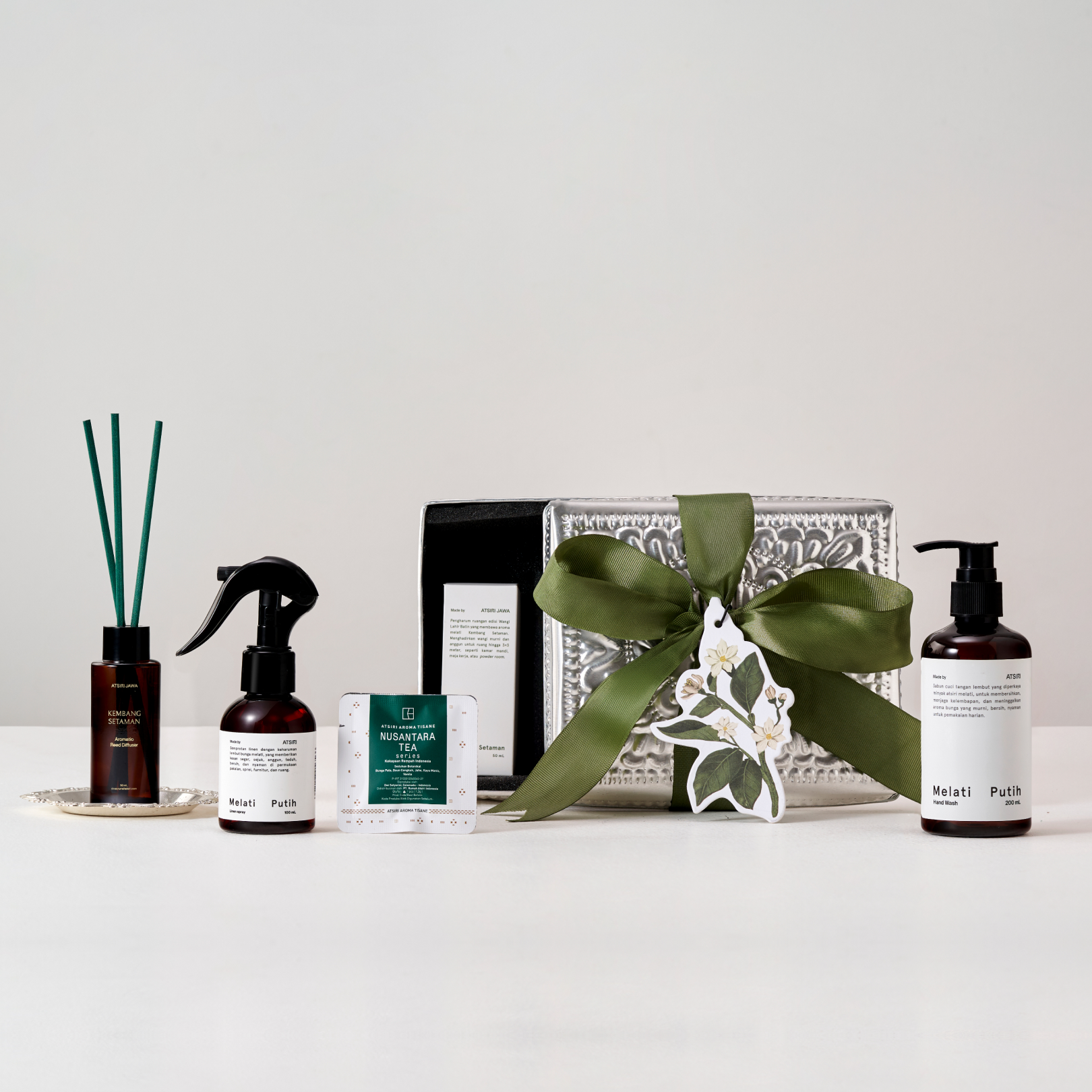 ATSIRI Putih Gift Set Paket Hadiah