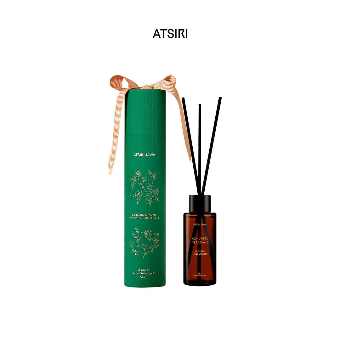 Paket Liburan Rumah Atsiri Kembang Setaman Reed Diffuser