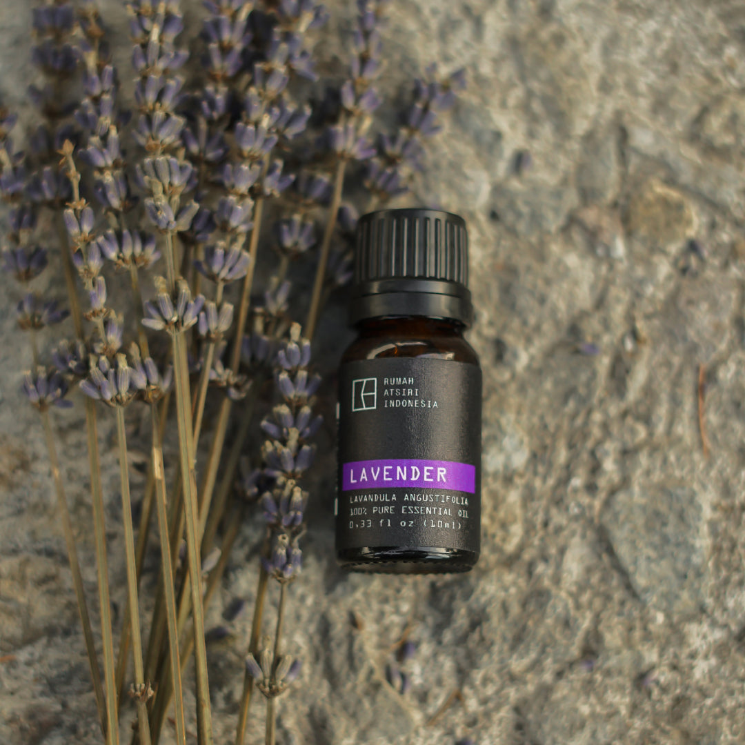 Lavender Essential Oil by Rumah Atsiri
