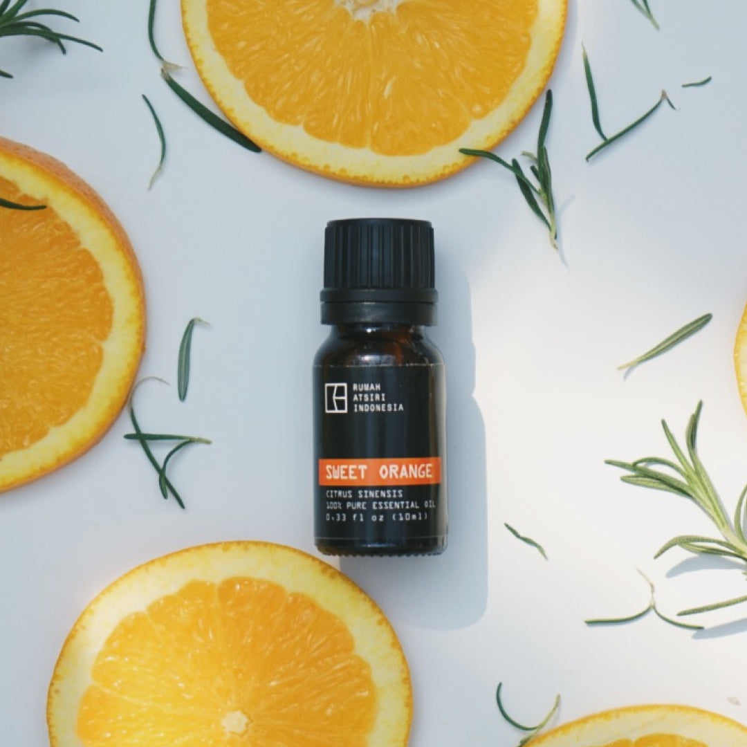 Sweet Orange Essential Oil by Rumah Atsiri